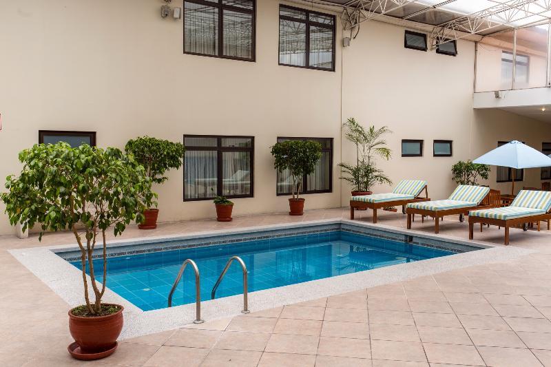 Hotel Wyndham Costa Del Sol 4*